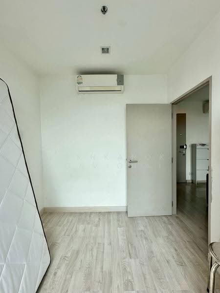 IDEO MOBI Sukhumvit 81, Bangkok, 2097 Sukhumvit Road, Bang Chak, Phra Khanong, Bangkok, 2 Bedrooms, 43 sqm, Condo For Sale, by Kornkanok Sonvichai, 500653919 - DDproperty.com