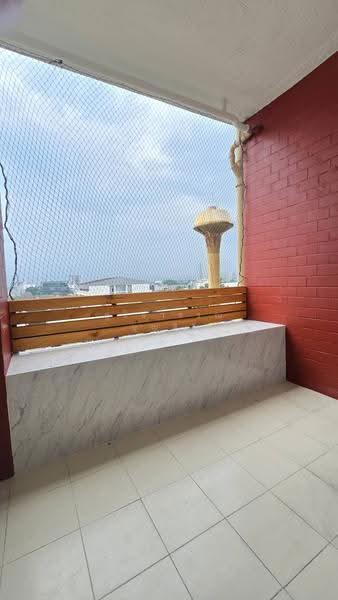 Country Complex Bangna, Bangkok, Sanpawut Road, Bang Na, Bangkok, Studio, 37 sqm, Condo For Sale, by Ulaiwan Boonsiri, 500654043 - DDproperty.com