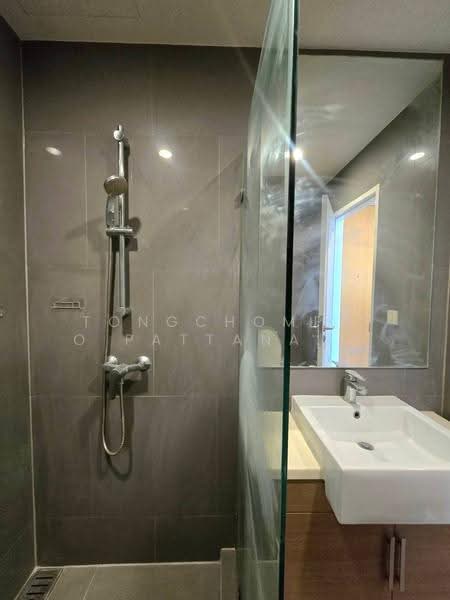 Noble Revo Silom : โนเบิล รีโว สีลม, กรุงเทพ, 88 ซอยสุรศักดิ์ ถนนสุรสักดิ์ แขวงสีลม เขตบางรัก จังหวัดกรุงเทพมหานคร, สีลม, บางรัก, กรุงเทพ, 34 ตร.ม., คอนโด ให้เช่า, โดย Tongchompoo Pattanachaiwongkoon, 500654077 - DDproperty.com