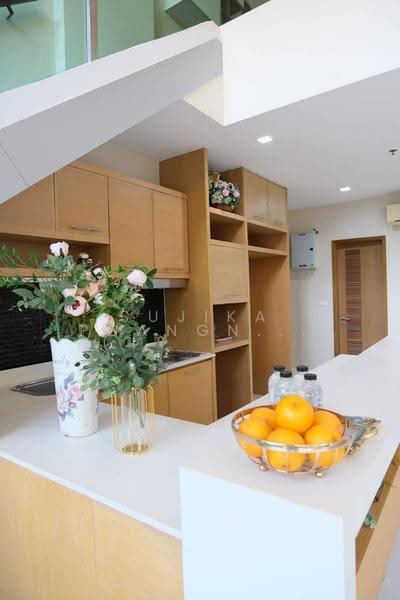 Casalunar Paradiso, Chon Buri (Pattaya), Sukhumvit Road, Saen Suk, Muang Chon Buri, Chon Buri (Pattaya), 3 Bedrooms, 188 sqm, Condo For Sale, by Sujika Puangngern, 500654145 - DDproperty.com