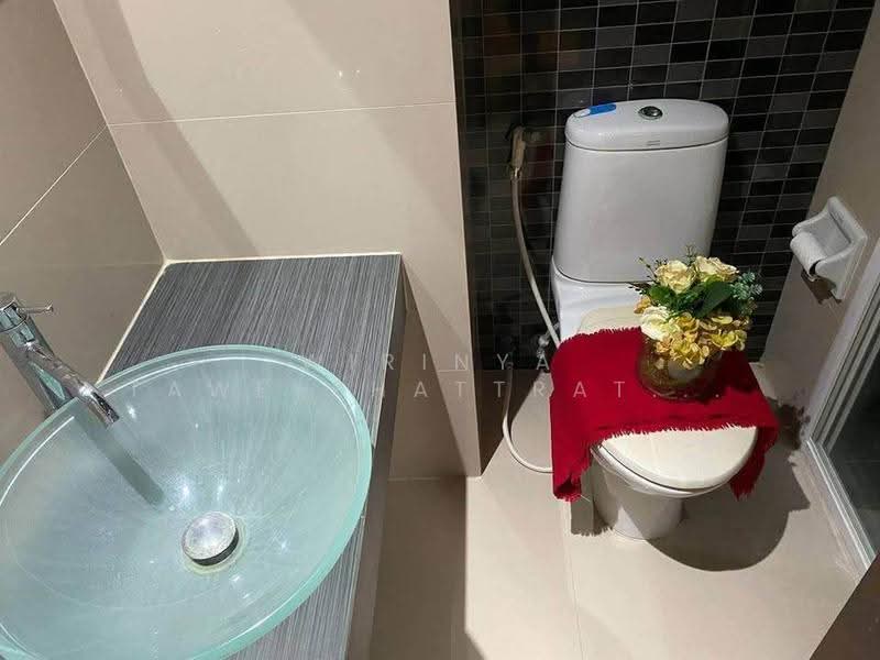 J.W. Boulevard Srivara, Bangkok, Srivara Road, Phlapphla, Wang Thonglang, Bangkok, 2 Bedrooms, 58 sqm, Condo For Sale, by Wirinya Taweephattratrakul, 500654220 - DDproperty.com