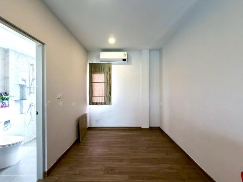 Centro Ratchaphruek 345, Nonthaburi, 345 Lumpo Bangbuathong, Lam Pho, Bang Bua Thong, Nonthaburi, 4 Bedrooms, 230 sqm, Single Detached House For Rent, by ภัสสร์ปภา นิลคช, 500654252 - DDproperty.com