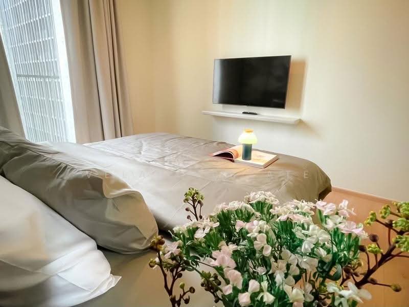 Noble Around Sukhumvit 33, Bangkok, 17 Soi Sukhumvit 33, Khlong Tan Nua, Watthana, Bangkok, 2 Bedrooms, 65 sqm, Condo For Rent, by VELARQ ESTATE, 500654294 - DDproperty.com