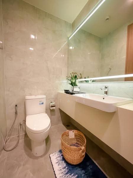 Noble Around Sukhumvit 33, Bangkok, 17 Soi Sukhumvit 33, Khlong Tan Nua, Watthana, Bangkok, 2 Bedrooms, 65 sqm, Condo For Rent, by VELARQ ESTATE, 500654294 - DDproperty.com