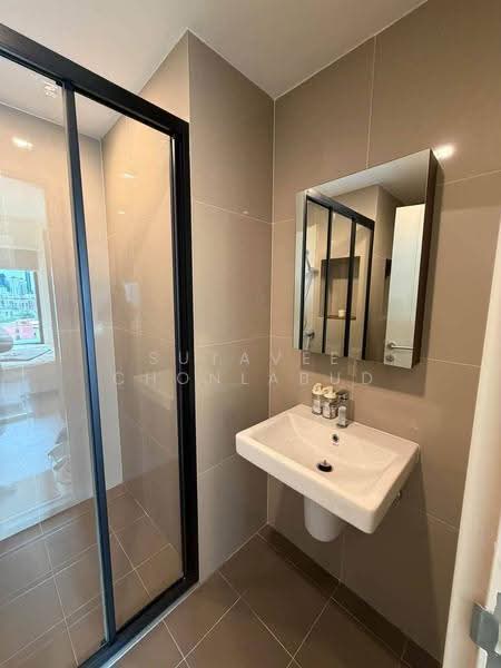 The Base Phetchaburi-Thonglor, Bangkok, Phetchaburi Rd, Bang Kapi, Huai Khwang, Bangkok, 1 Bedroom, 32 sqm, Condo For Rent, by Sutavee Chonlabud, 500654304 - DDproperty.com