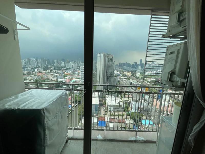 Thru Thonglor, กรุงเทพ, ถนนเพชรบุรีตัดใหม่ แขวงบางกะปิ เขตห้วยขวาง กรุงเทพมหานคร, บางกะปิ, ห้วยขวาง, กรุงเทพ, 32 ตร.ม., คอนโด ให้เช่า, โดย Pattaporn Yongsungnone, 500654348 - DDproperty.com