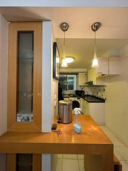 49 Plus, Bangkok, Soi Sukhumvit 49, Khlong Tan Nua, Watthana, Bangkok, 1 Bedroom, 50 sqm, Condo For Rent, by Vinit Arora, 500654404 - DDproperty.com