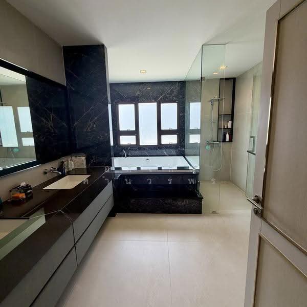 Grand Bangkok Boulevard East Rama 9, Bangkok, Kanchanaphisek Road, Saphan Sung, Bangkok, 5 Bedrooms, 762 sqm, Single Detached House For Sale, by อลงกต คำนวรพร, 500654405 - DDproperty.com