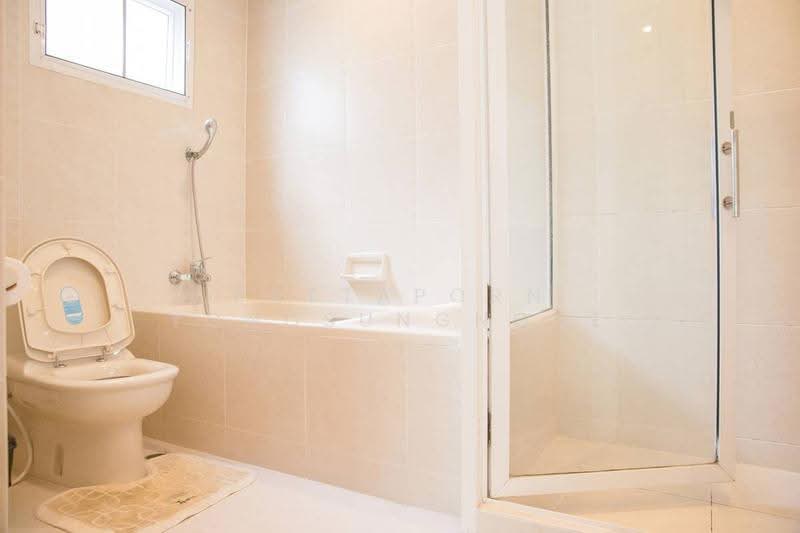 Chaidee Mansion, Bangkok, 75-7 Soi Sukhumvit 11, Khlongtoei Nua, Watthana, Bangkok, 3 Bedrooms, 300 sqm, Apartment For Rent, by Pattaporn Yongsungnone, 500654418 - DDproperty.com