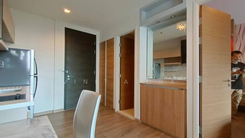 Rhythm Sukhumvit 50, Bangkok, 8 Sukhumvit 50, Sukhumvit Road, Phra Kanong, Khlong Toei, Bangkok, 1 Bedroom, 35 sqm, Condo For Rent, by Vinit Arora, 500654468 - DDproperty.com