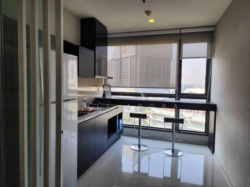 Rhythm Sukhumvit 44/1, Bangkok, Sukhumvit Road, Phra Kanong, Khlong Toei, Bangkok, 1 Bedroom, 45 sqm, Condo For Rent, by Vinit Arora, 500654473 - DDproperty.com