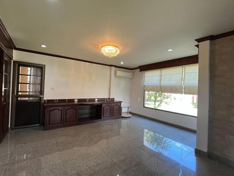 Ladawan Srinakarin, Samut Prakan, Srinakarin Road, Bang Kaeo, Bang Plee, Samut Prakan, 3 Bedrooms, 320 sqm, Single Detached House For Rent, by Nutty Property, 500654605 - DDproperty.com