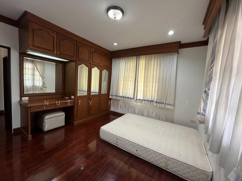 Ladawan Srinakarin, Samut Prakan, Srinakarin Road, Bang Kaeo, Bang Plee, Samut Prakan, 3 Bedrooms, 320 sqm, Single Detached House For Rent, by Nutty Property, 500654605 - DDproperty.com