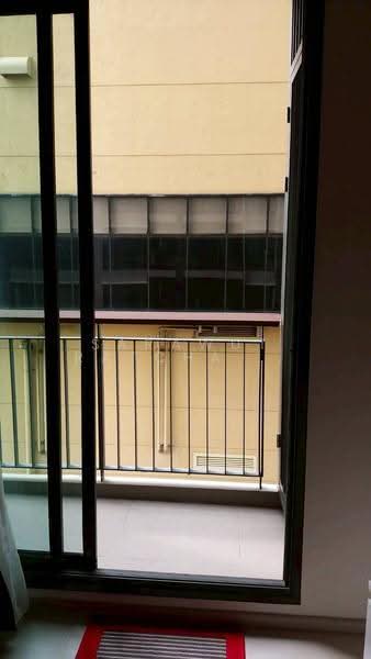 Rhythm Sukhumvit 42, Bangkok, Soi Sukhumvit 42, Sukhumvit Road, Phra Kanong, Khlong Toei, Bangkok, 1 Bedroom, 35 sqm, Condo For Rent, by Sarawut Ratchawong, 500654761 - DDproperty.com