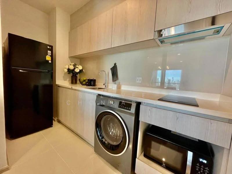 Life One Wireless, Bangkok, 1 Wireless Road, Lumphini, Pathum Wan, Bangkok, 2 Bedrooms, 63 sqm, Condo For Rent, by Sutavee Chonlabud, 500654845 - DDproperty.com