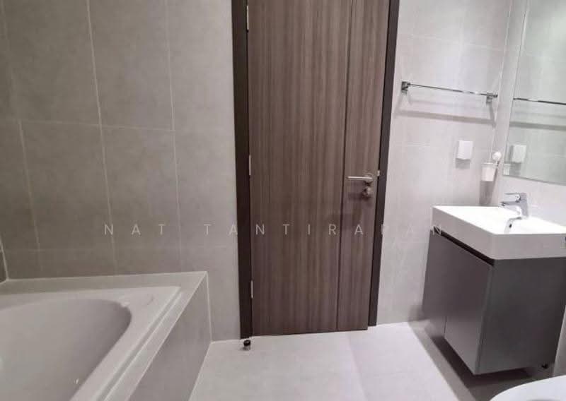Supalai Premier Samsen-Ratchawat, Bangkok, 1089 Thanon Nakhon Chaisi Rd, Tanon Nakorn Chaisri, Dusit, Bangkok, 3 Bedrooms, 93 sqm, Condo For Rent, by Nat Tantirapan, 500654848 - DDproperty.com