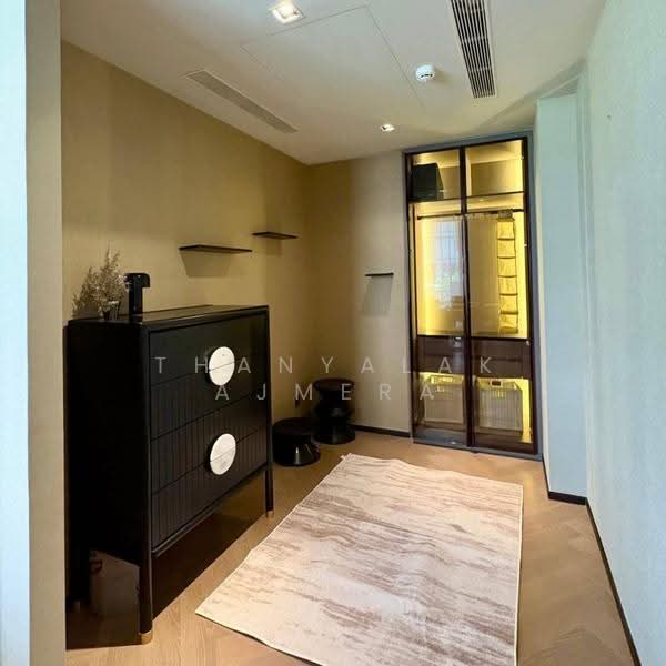 The Reserve 61 Hideaway, Bangkok, 92 Sukhumvit 61, Khlong Tan Nua, Watthana, Bangkok, 1 Bedroom, 64 sqm, Condo For Rent, by Thanyalak Ajmera, 500654899 - DDproperty.com