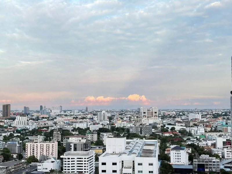 Noble Form Thonglor, Bangkok, Sukhumvit 55, Khlong Tan Nua, Watthana, Bangkok, Studio, 32 sqm, Condo For Rent, by Pinyada Hantewee, 500654930 - DDproperty.com