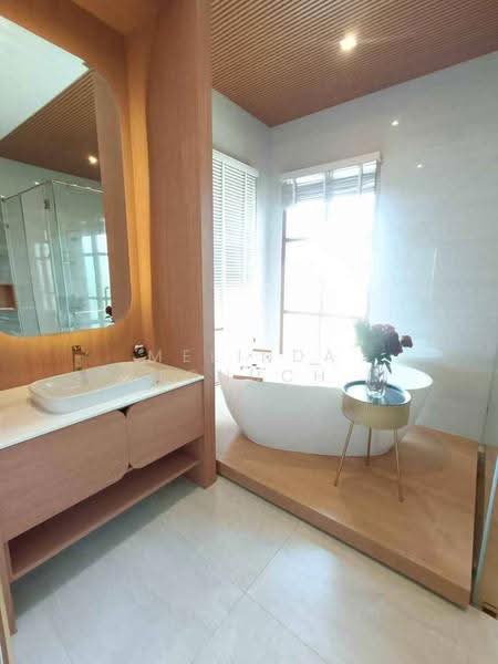 5 BR house, Chon Buri (Pattaya), Poong, Bang Lamung (Pattaya), Chon Buri (Pattaya), 5 Bedrooms, 300 sqm, Single Detached House For Sale, by Melinda Lonuch, 500654946 - DDproperty.com