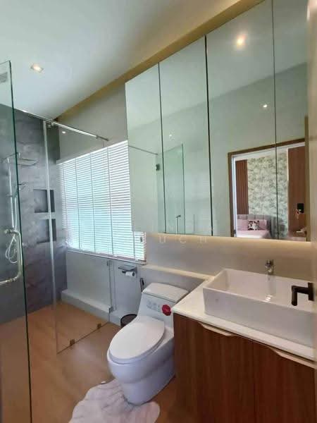 5 BR house, Chon Buri (Pattaya), Poong, Bang Lamung (Pattaya), Chon Buri (Pattaya), 5 Bedrooms, 300 sqm, Single Detached House For Sale, by Melinda Lonuch, 500654946 - DDproperty.com