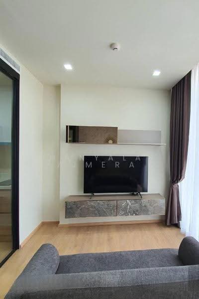 Noble Around Sukhumvit 33, Bangkok, 17 Soi Sukhumvit 33, Khlong Tan Nua, Watthana, Bangkok, 1 Bedroom, 30 sqm, Condo For Rent, by Thanyalak Ajmera, 500654988 - DDproperty.com