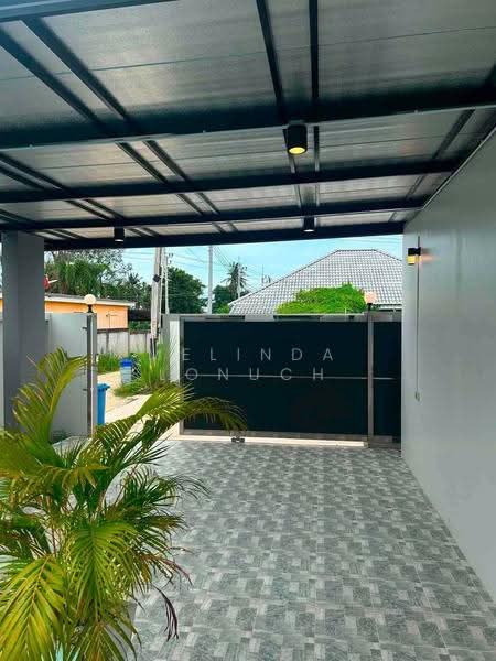 3-BR Villa, Chon Buri (Pattaya), Huai Yai, Bang Lamung (Pattaya), Chon Buri (Pattaya), 3 Bedrooms, 150 sqm, Villa For Sale, by Melinda Lonuch, 500654989 - DDproperty.com