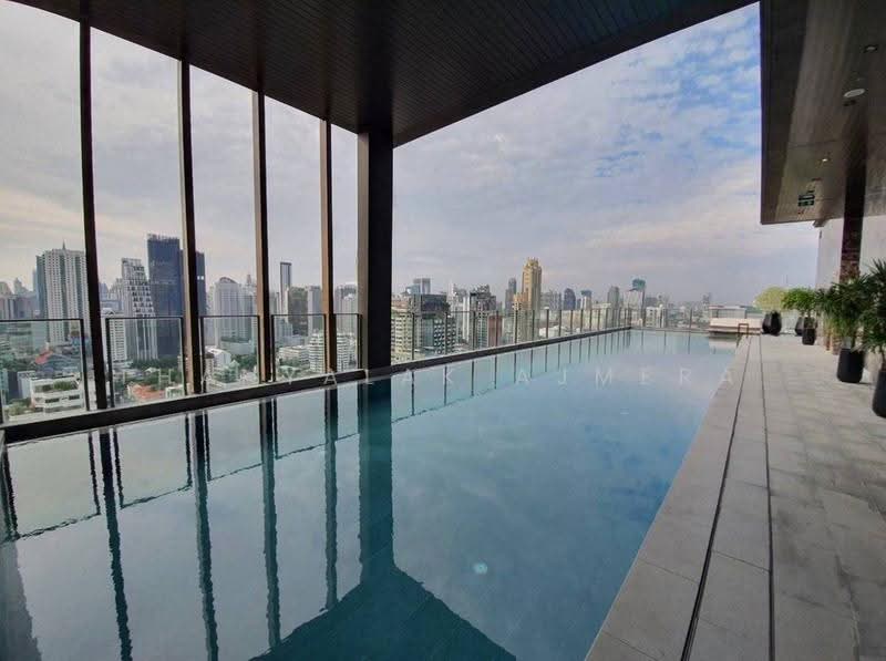 Noble Around Sukhumvit 33, Bangkok, 17 Soi Sukhumvit 33, Khlong Tan Nua, Watthana, Bangkok, 1 Bedroom, 30 sqm, Condo For Rent, by Thanyalak Ajmera, 500654992 - DDproperty.com