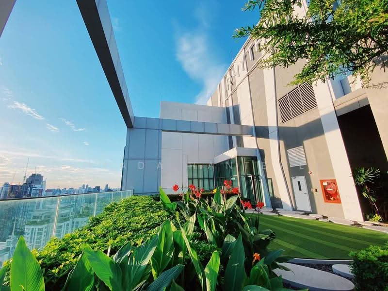 Rhythm Sukhumvit 42, Bangkok, Soi Sukhumvit 42, Sukhumvit Road, Phra Kanong, Khlong Toei, Bangkok, 1 Bedroom, 48 sqm, Condo For Rent, by Pinyada Hantewee, 500655002 - DDproperty.com