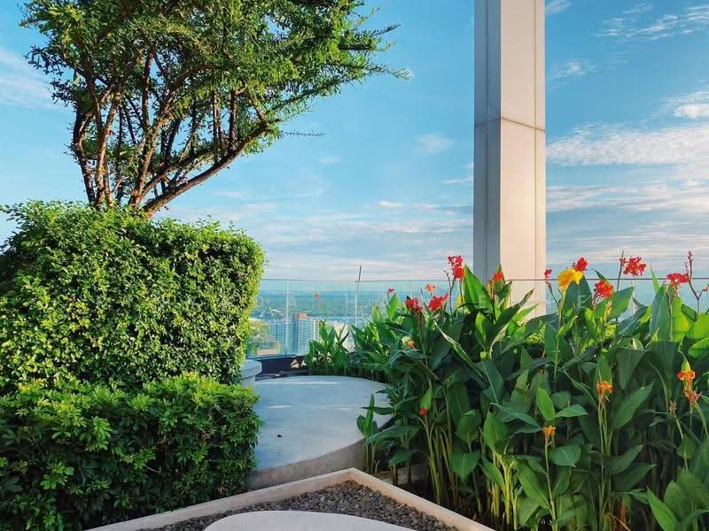 Rhythm Sukhumvit 42, Bangkok, Soi Sukhumvit 42, Sukhumvit Road, Phra Kanong, Khlong Toei, Bangkok, 1 Bedroom, 48 sqm, Condo For Rent, by Pinyada Hantewee, 500655002 - DDproperty.com