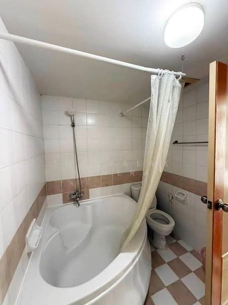 Baan Chan Condominium, Bangkok, Soi Thonglor 20, Thonglor Road, Khlong Tan Nua, Watthana, Bangkok, 2 Bedrooms, 71 sqm, Condo For Rent, by Thanyalak Ajmera, 500655046 - DDproperty.com