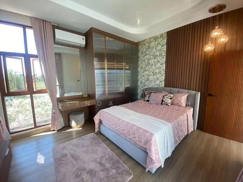 5-BR House, Chon Buri (Pattaya), Poong, Bang Lamung (Pattaya), Chon Buri (Pattaya), 5 Bedrooms, 432 sqm, Single Detached House For Sale, by Melinda Lonuch, 500655057 - DDproperty.com