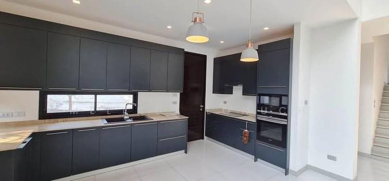 3 BR house, Chon Buri (Pattaya), Mhueng, Muang Chon Buri, Chon Buri (Pattaya), 3 Bedrooms, 204 sqm, Single Detached House For Sale, by Melinda Lonuch, 500655078 - DDproperty.com
