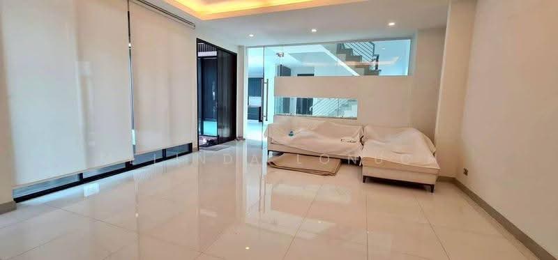 3 BR house, Chon Buri (Pattaya), Mhueng, Muang Chon Buri, Chon Buri (Pattaya), 3 Bedrooms, 204 sqm, Single Detached House For Sale, by Melinda Lonuch, 500655078 - DDproperty.com