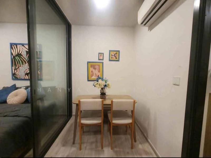 XT Huaikhwang, Bangkok, 244 Ratchadaphisek Road, Huai Khwang, Bangkok, 1 Bedroom, 30 sqm, Condo For Rent, by Thanyalak Ajmera, 500655079 - DDproperty.com