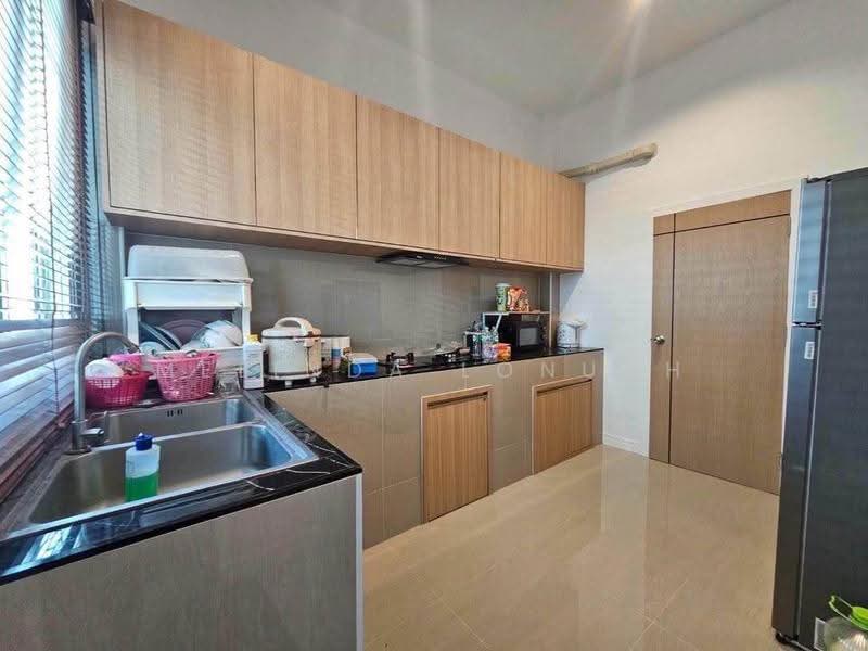3-BR House, Chon Buri (Pattaya), Poong, Bang Lamung (Pattaya), Chon Buri (Pattaya), 3 Bedrooms, 280 sqm, Single Detached House For Sale, by Melinda Lonuch, 500655085 - DDproperty.com