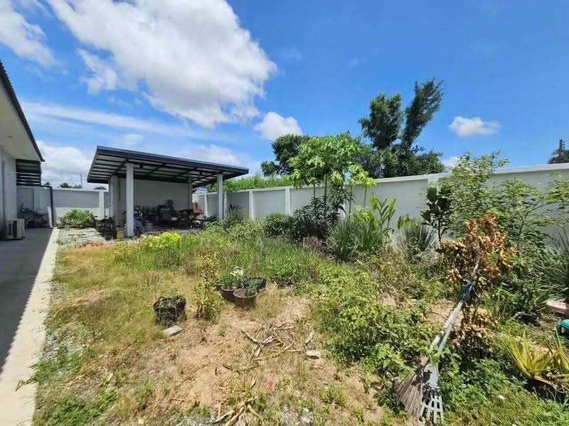 3-BR House, Chon Buri (Pattaya), Poong, Bang Lamung (Pattaya), Chon Buri (Pattaya), 3 Bedrooms, 280 sqm, Single Detached House For Sale, by Melinda Lonuch, 500655085 - DDproperty.com