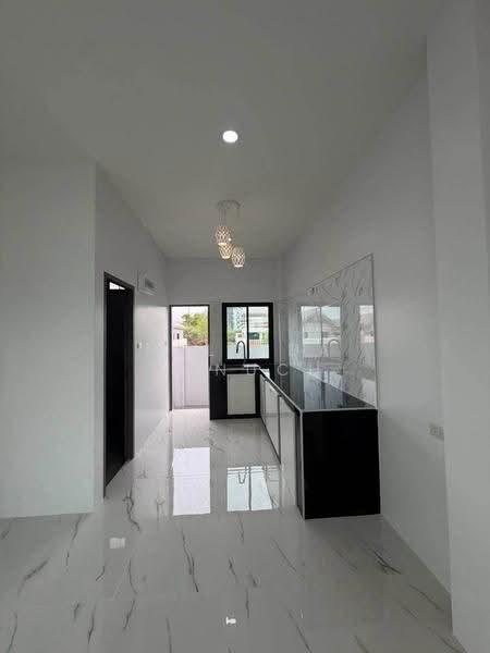 3-BR House, Prachuap Khiri Khan, Nong Kae, Hua Hin, Prachuap Khiri Khan, 3 Bedrooms, 123 sqm, Single Detached House For Sale, by Melinda Lonuch, 500655126 - DDproperty.com