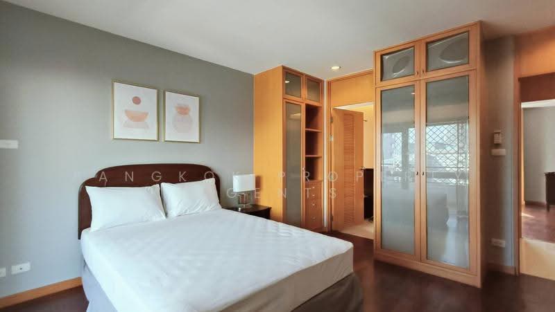 Esmeralda Apartments, Bangkok, Soi Ngamduphli, Rama 4 Road, Thung Maha Mek, Sathon, Bangkok, 3 Bedrooms, 200 sqm, Condo For Rent, by BANGKOK PROPERTY AGENTS, 500655136 - DDproperty.com