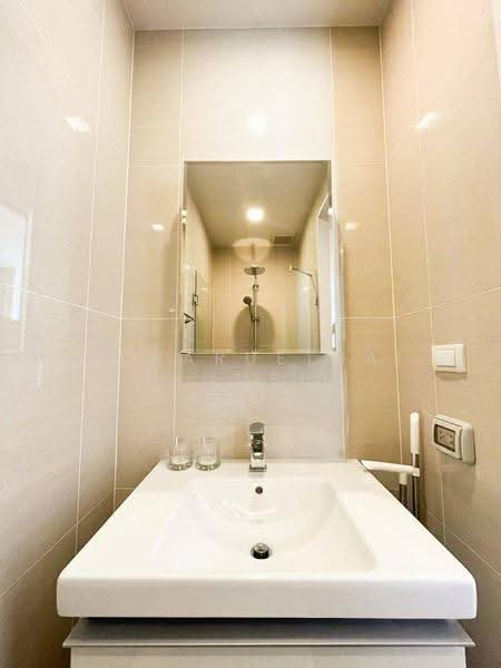 Park Origin Phrom Phong (Park 24), Bangkok, 68 Soi Sukhumvit 24, Khong Tan, Khlong Toei, Bangkok, 1 Bedroom, 26 sqm, Condo For Rent, by Woraruethai Klumbun, 500655143 - DDproperty.com