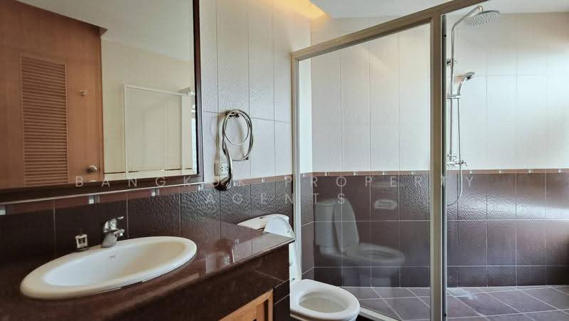Esmeralda Apartments, Bangkok, Soi Ngamduphli, Rama 4 Road, Thung Maha Mek, Sathon, Bangkok, 3 Bedrooms, 200 sqm, Condo For Rent, by BANGKOK PROPERTY AGENTS, 500655150 - DDproperty.com