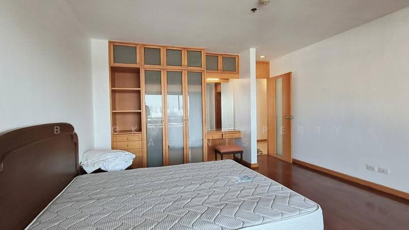 Esmeralda Apartments, Bangkok, Soi Ngamduphli, Rama 4 Road, Thung Maha Mek, Sathon, Bangkok, 3 Bedrooms, 200 sqm, Condo For Rent, by BANGKOK PROPERTY AGENTS, 500655150 - DDproperty.com