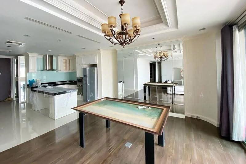 The Lakes, Bangkok, 123 Ratchadaphisek Road, Khlong Toei, Bangkok, 2 Bedrooms, 149 sqm, Condo For Sale, by Thanyalak Ajmera, 500655154 - DDproperty.com