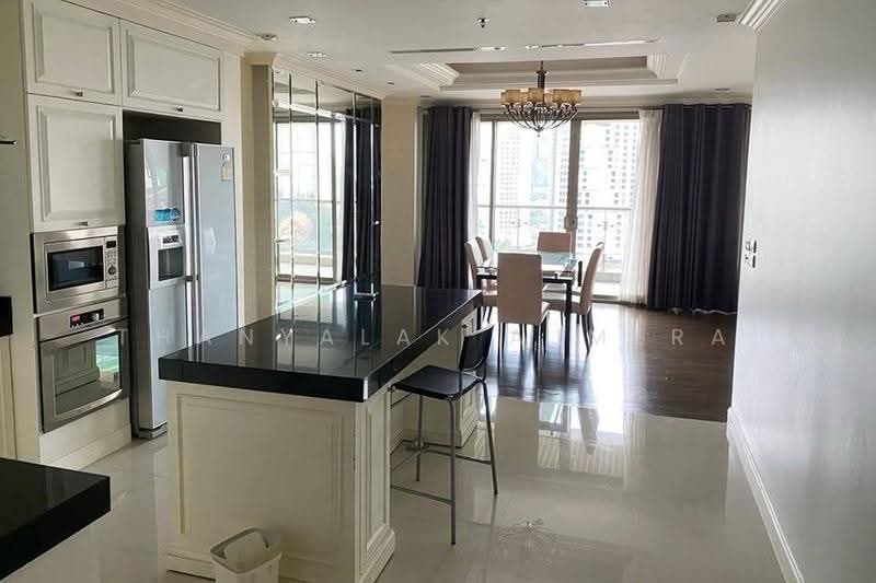 The Lakes, Bangkok, 123 Ratchadaphisek Road, Khlong Toei, Bangkok, 2 Bedrooms, 149 sqm, Condo For Sale, by Thanyalak Ajmera, 500655154 - DDproperty.com