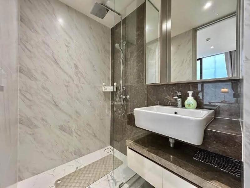 Fynn Asoke, Bangkok, 28 Sukhumvit 10 Alley, Khlong Toei, Bangkok, 1 Bedroom, 28 sqm, Condo For Rent, by Woraruethai Klumbun, 500655156 - DDproperty.com