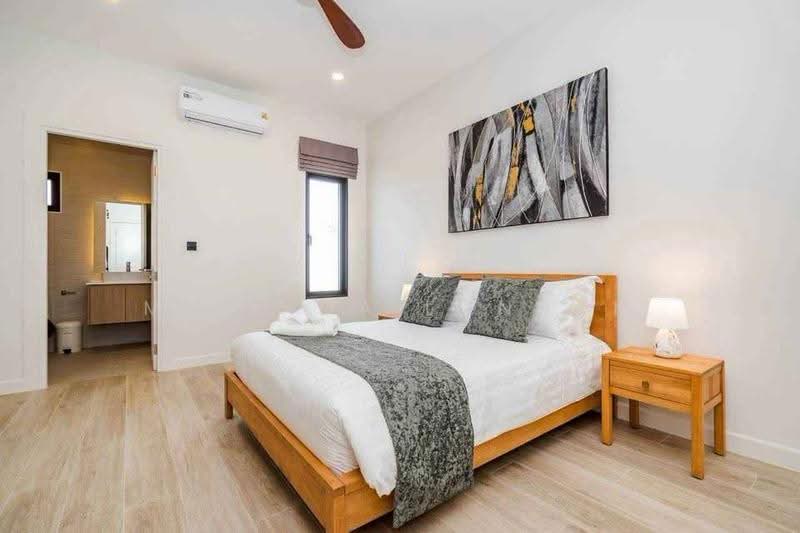 3-BR House, Prachuap Khiri Khan, Nong Kae, Hua Hin, Prachuap Khiri Khan, 3 Bedrooms, 225 sqm, Single Detached House For Sale, by Melinda Lonuch, 500655168 - DDproperty.com