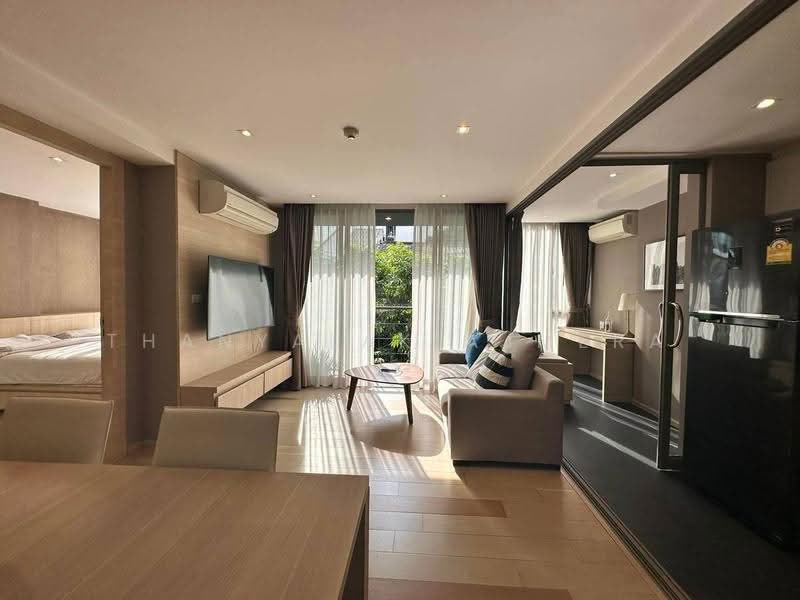 Klass Silom, Bangkok, 52 Silom Road, Silom, Bang Rak, Bangkok, 1 Bedroom, 45 sqm, Condo For Rent, by Thanyalak Ajmera, 500655233 - DDproperty.com