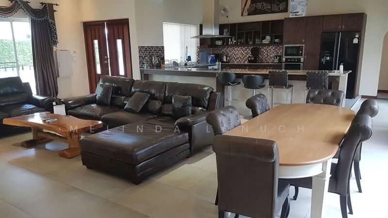 Santa Maria, Chon Buri (Pattaya), Tambon Pong, Poong, Bang Lamung (Pattaya), Chon Buri (Pattaya), 5 Bedrooms, 600 sqm, Single Detached House For Sale, by Melinda Lonuch, 500655253 - DDproperty.com