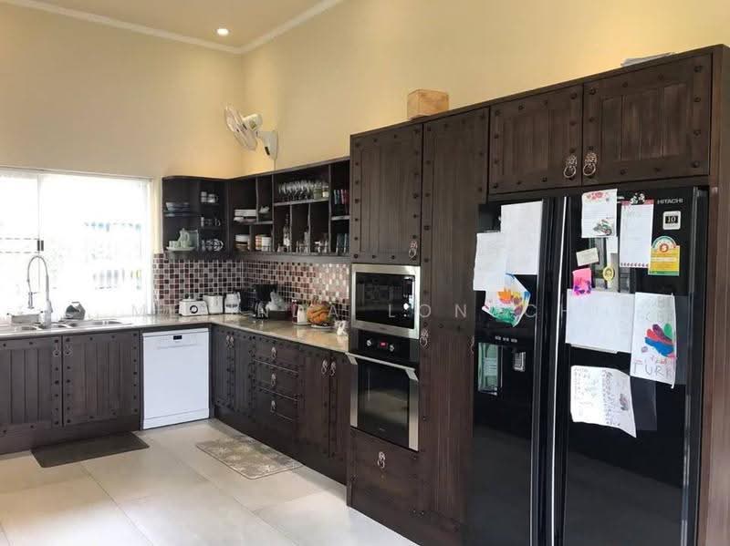 Santa Maria, Chon Buri (Pattaya), Tambon Pong, Poong, Bang Lamung (Pattaya), Chon Buri (Pattaya), 5 Bedrooms, 600 sqm, Single Detached House For Sale, by Melinda Lonuch, 500655253 - DDproperty.com