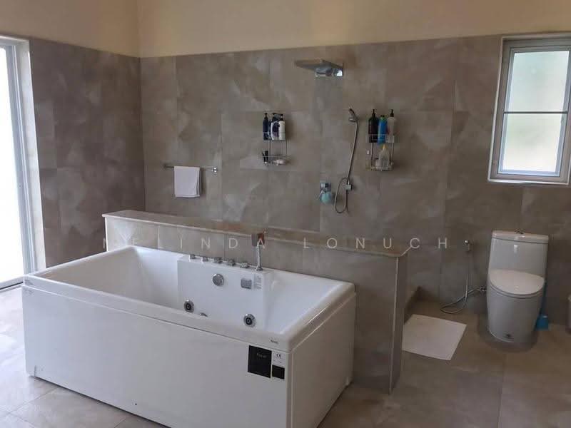Santa Maria, Chon Buri (Pattaya), Tambon Pong, Poong, Bang Lamung (Pattaya), Chon Buri (Pattaya), 5 Bedrooms, 600 sqm, Single Detached House For Sale, by Melinda Lonuch, 500655253 - DDproperty.com