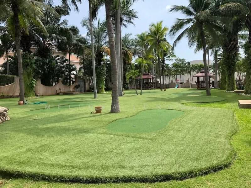 Santa Maria, Chon Buri (Pattaya), Tambon Pong, Poong, Bang Lamung (Pattaya), Chon Buri (Pattaya), 5 Bedrooms, 600 sqm, Single Detached House For Sale, by Melinda Lonuch, 500655253 - DDproperty.com